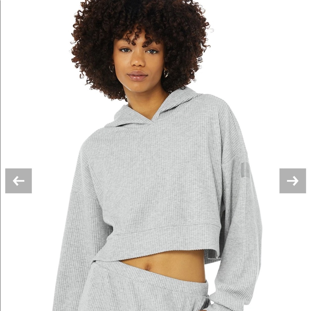 Alo Yoga Muse Hoodie Size M